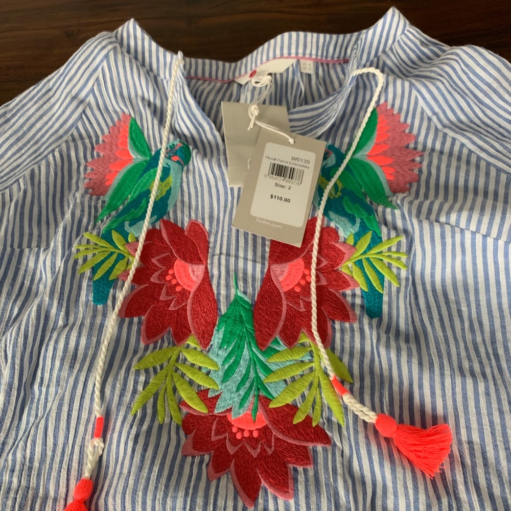 Never worn, roomy embroidered blouse